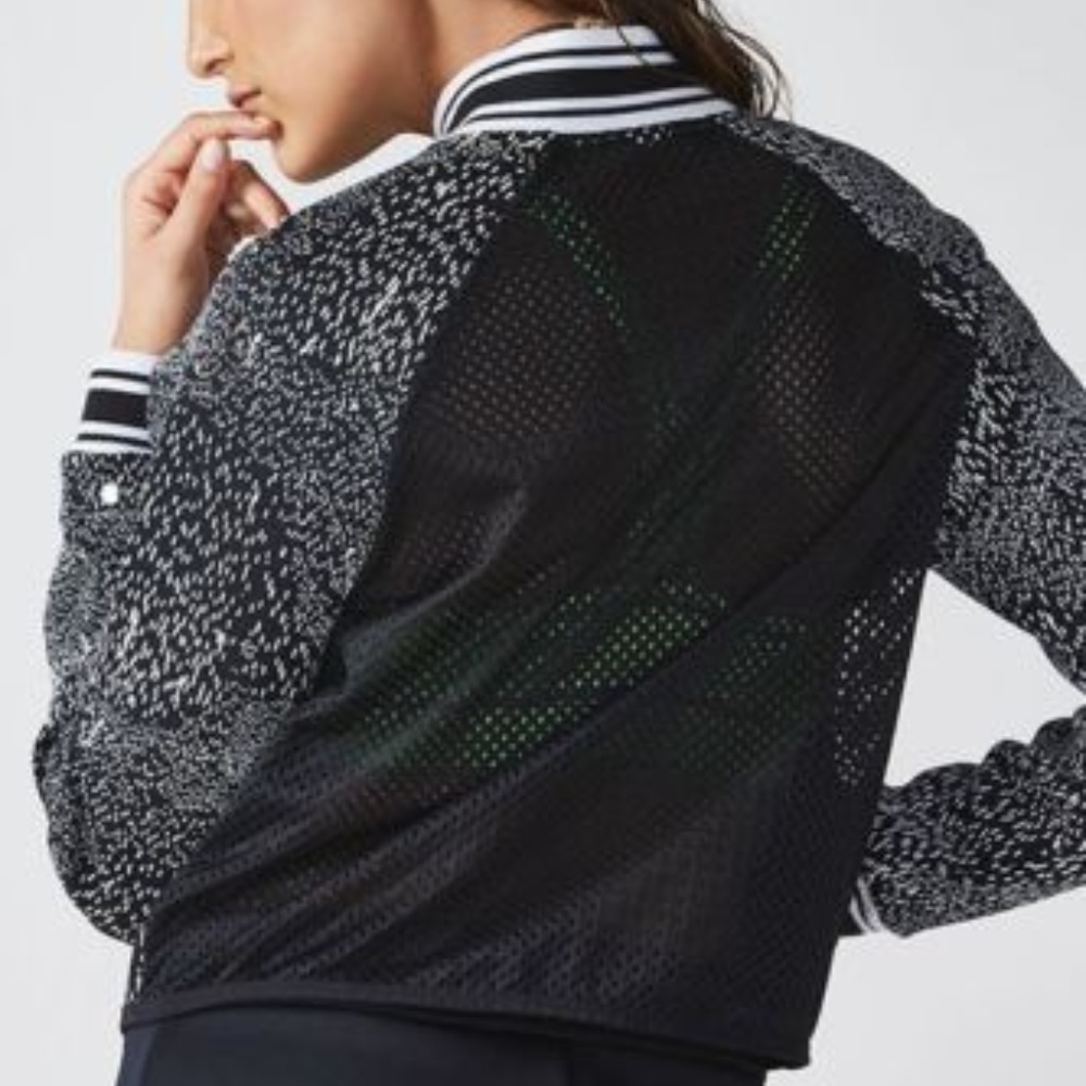 ⛔Fabletics Tia Bomber Jacket Black S - Picture 2 of 8